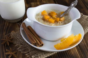 Apricot Honey Oatmeal for Diverticulosis